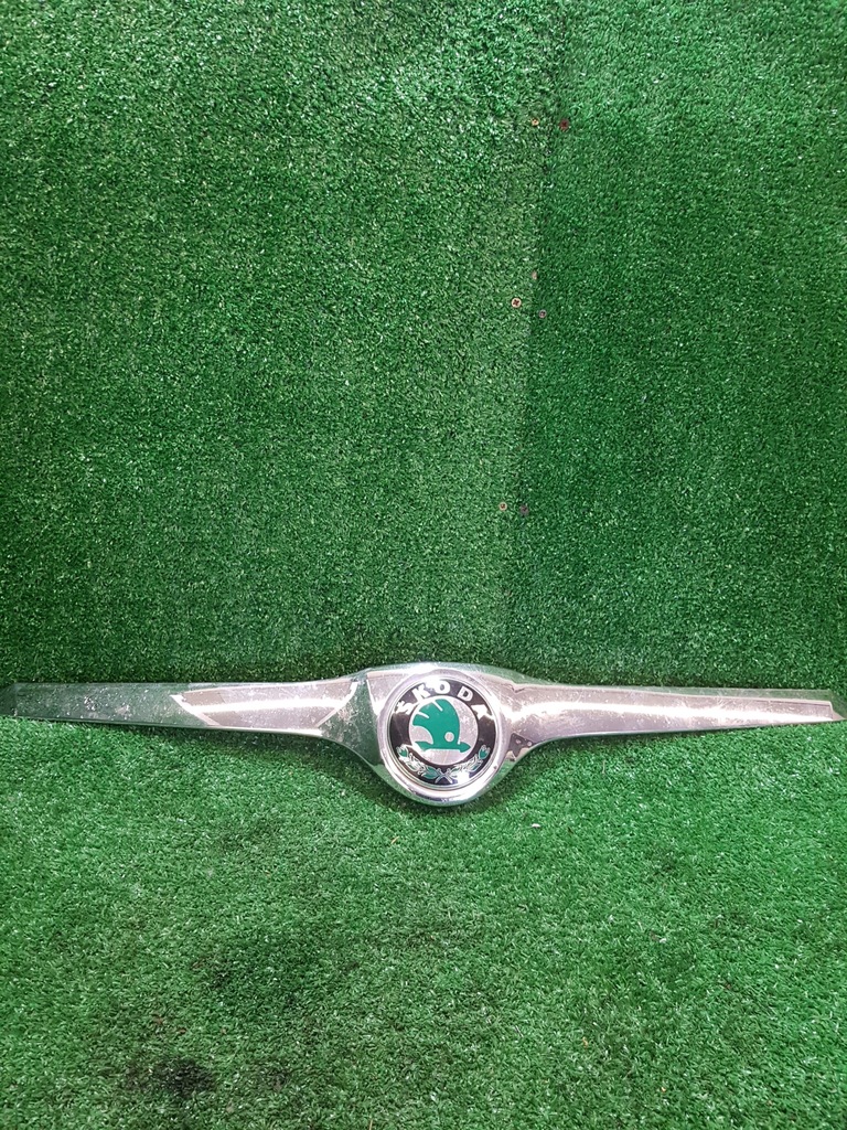 фото №1, Молдинг капот skoda superb 2