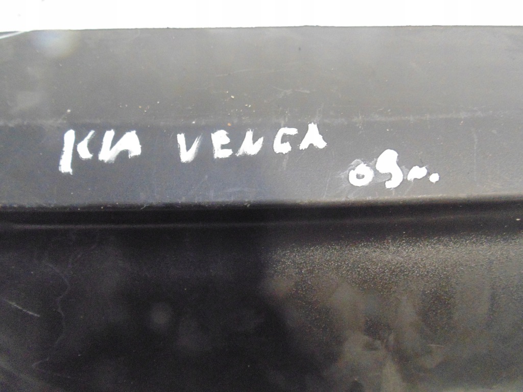 фото №13, Kia venga накладка спойлер бампера задня задня 86612-1p000 молдинг