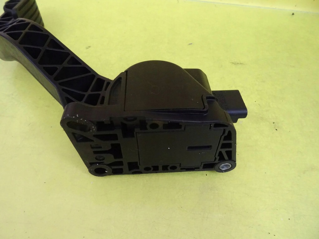 фото №5, Потенциометр газа peugeot 308 0280755084 nr126