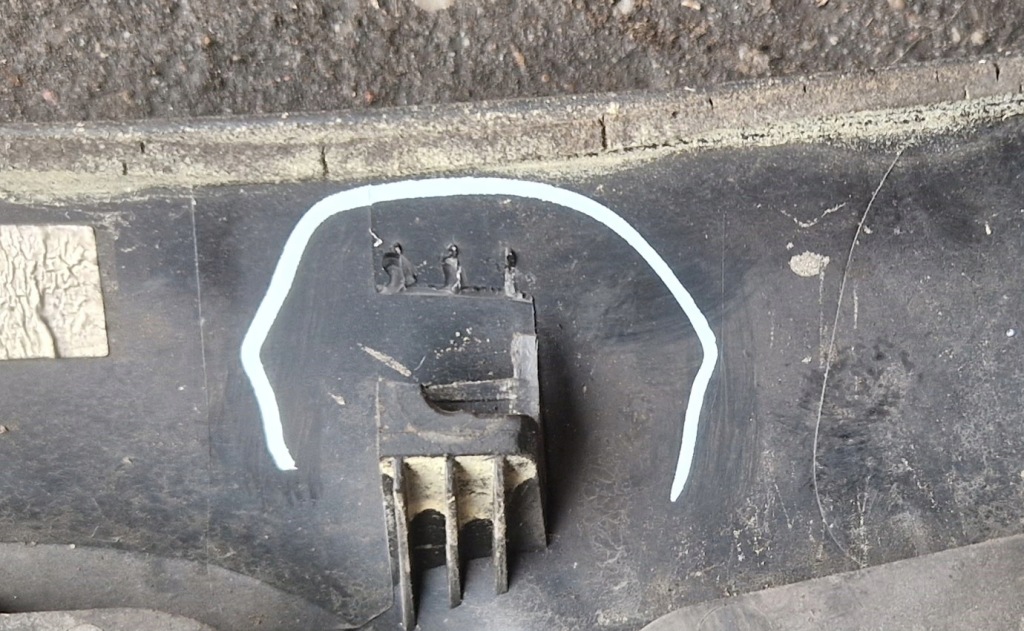 фото №3, Решётка радиатора решётка радиатора mazda 3 bp4k501u1