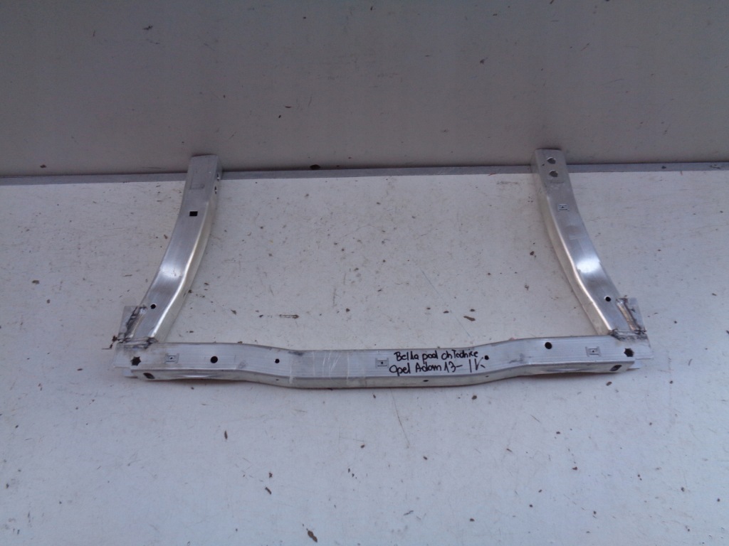 Купить Новая  усилитель балка под радиатор opel adam 13-