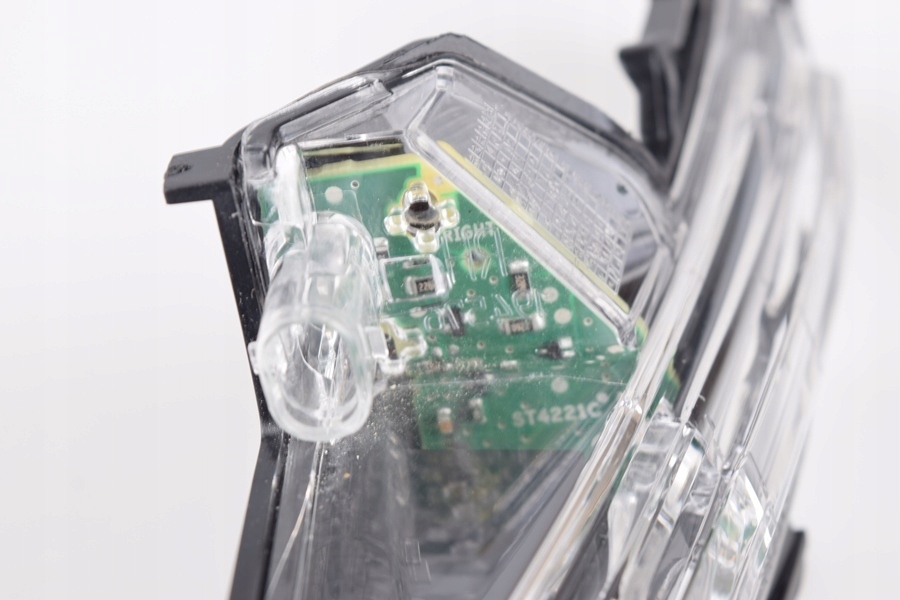 фото №11, Поворотник правого дзеркало audi q7 sq7 ii 4m0