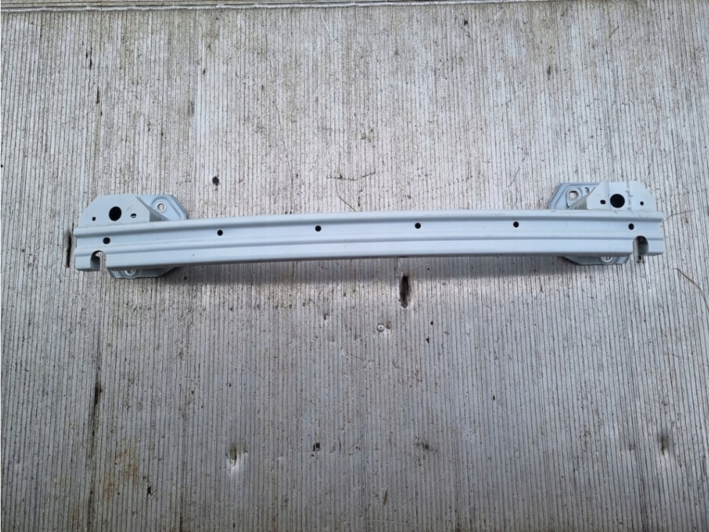 Купить Volvo xc40 балка бампера задняя 31448657