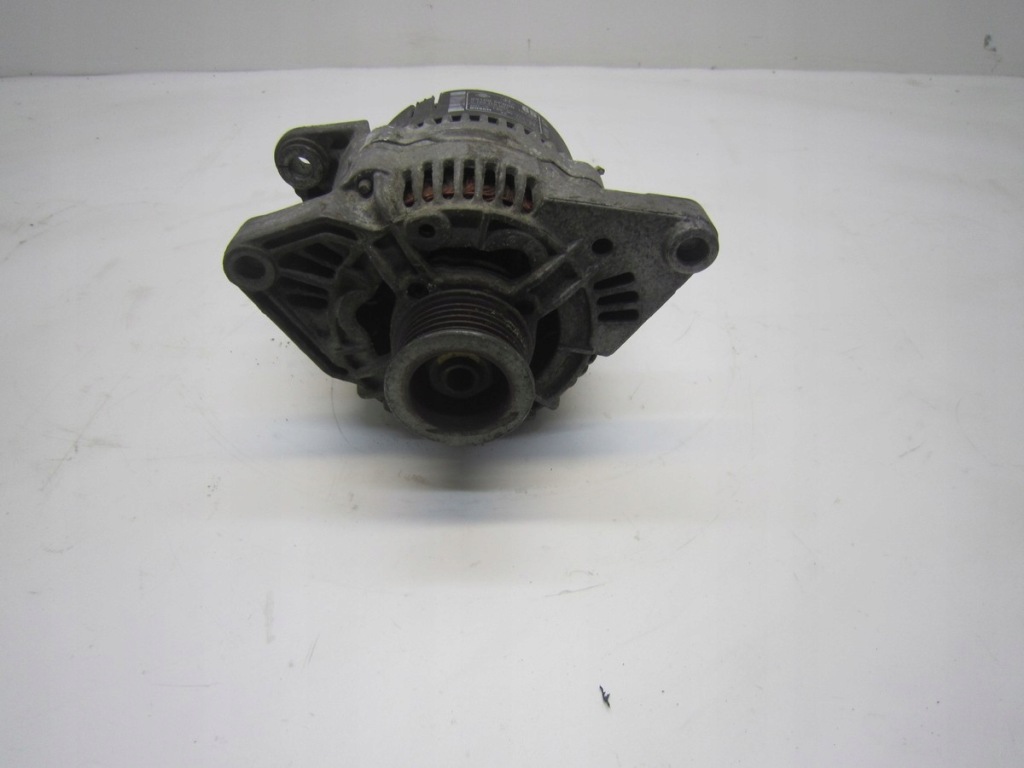 фото №1, Nissan micra k11 1.0 16v генератор 231005f600