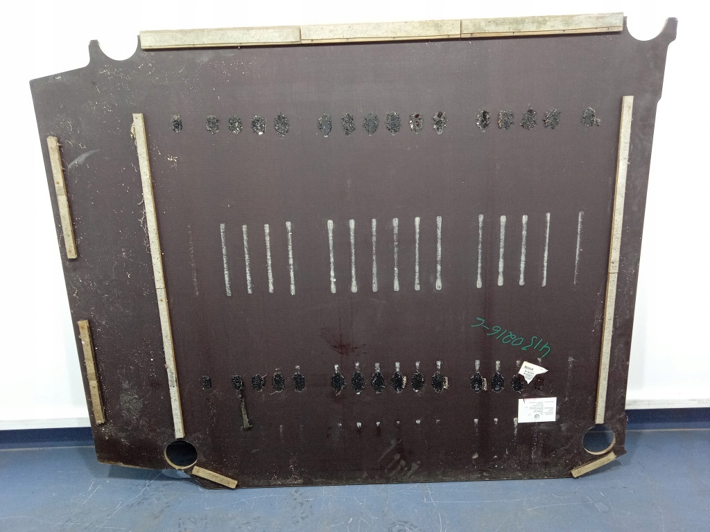 фото №9, Vw transporter t5 пол плита багажника 7h0863717 7h1863732c