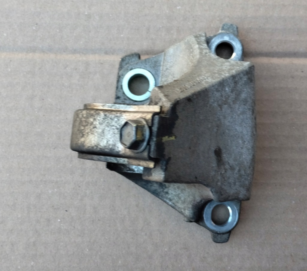 Купить Renault captur 1 0,9 tce опора полуось