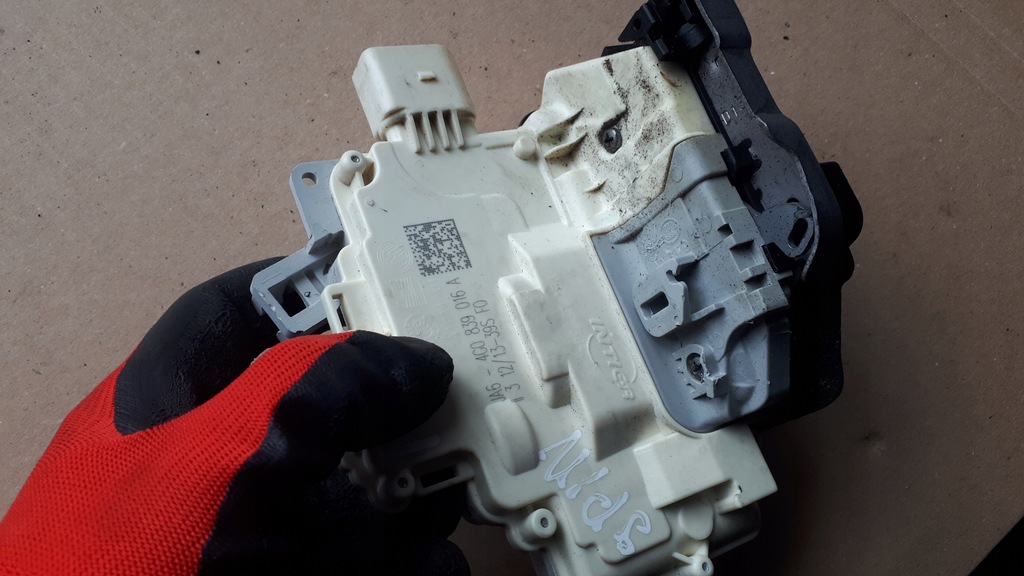 фото №5, Audi оригинальный номер 4g0839016a