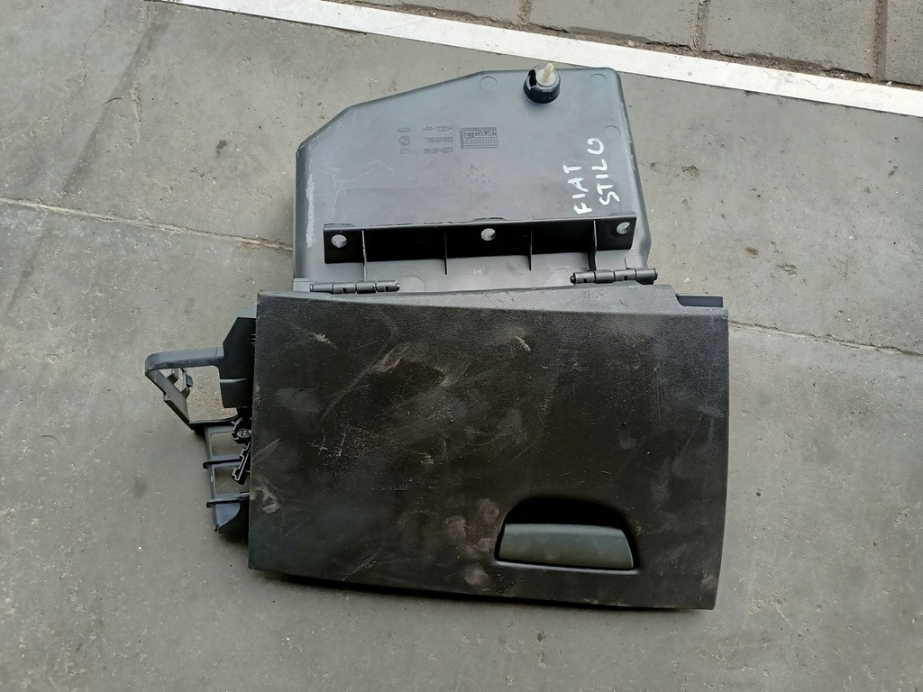 фото №1, Бардачок пасажира fiat stilo
