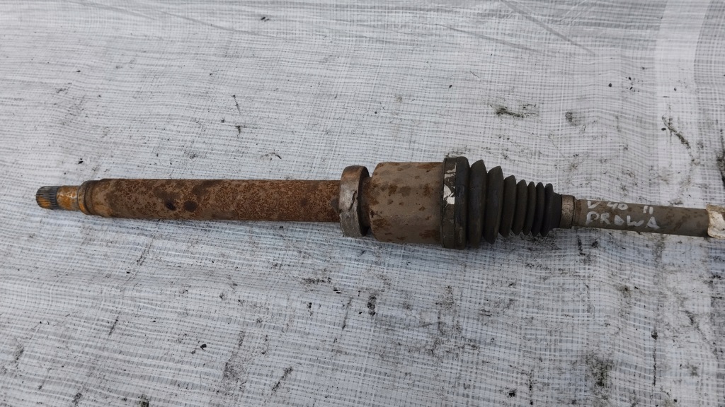 Приводной вал правая перед передняя volvo v40 2 d2 1.6 d p31280678 Киев