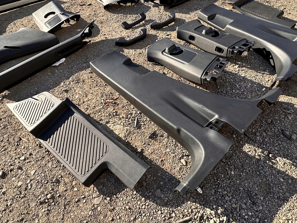 фото №16, Обшивка стойка комплект порог блок двигателя a блок двигателя b ford explorer 2020+