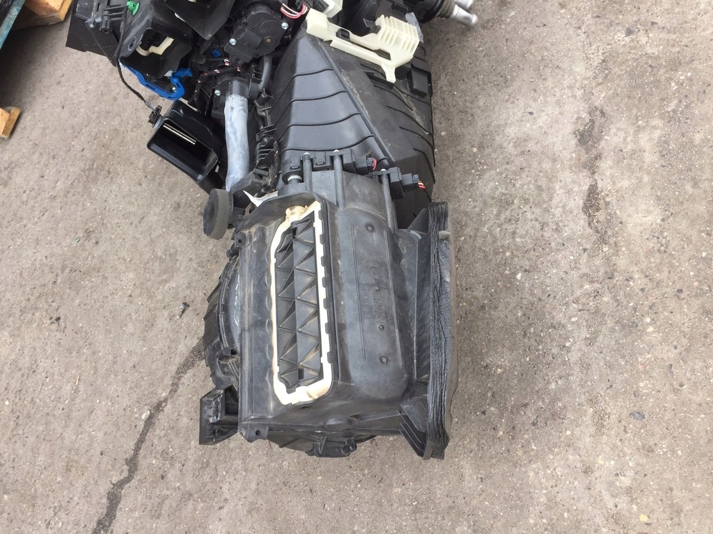 фото №9, Audi q5 8r отопитель europa 8k1820005bd