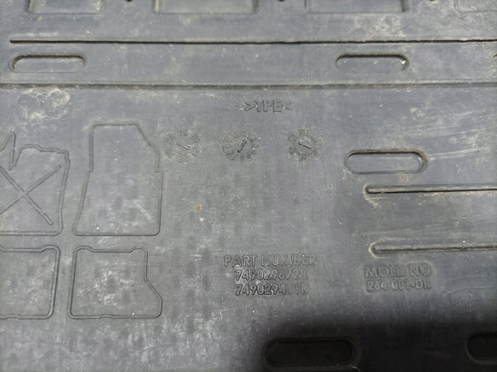 фото №9, Renault express van коврики резиновые 2 szt 749029672r