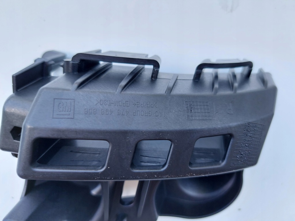 фото №3, Opel crossland x направляющая кронштейн бампер задняя rh