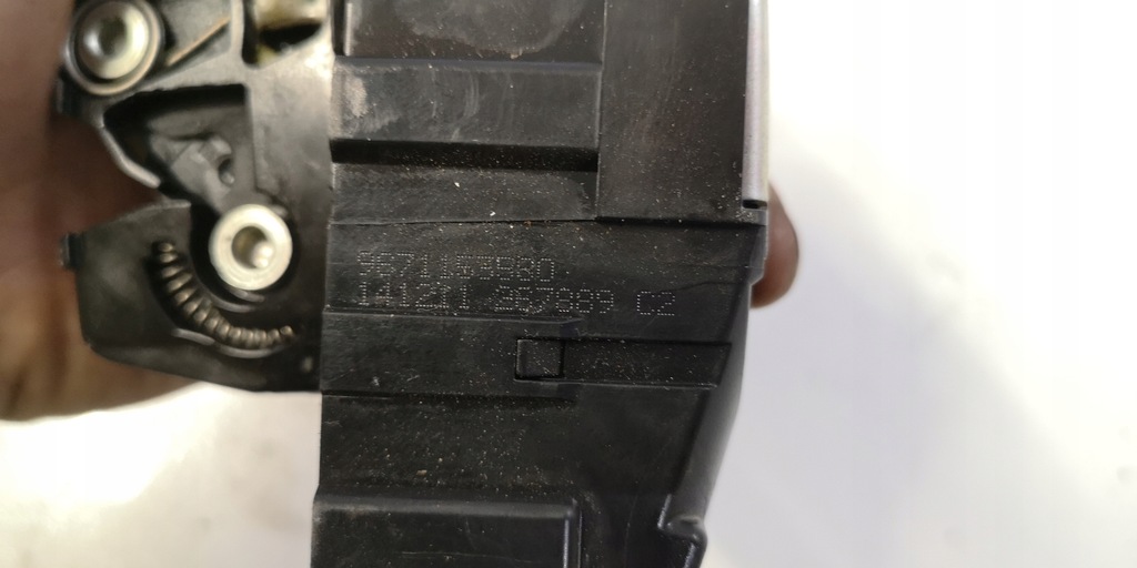 фото №5, Замок крышки багажника peugeot 308 cc 9671153580