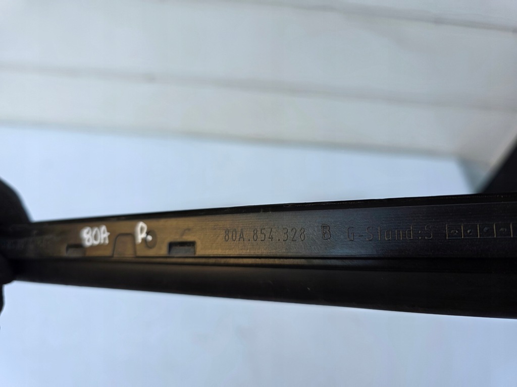 фото №7, Молдинг правая стекло лобовое audi q5 80a ii fy 80a854328b