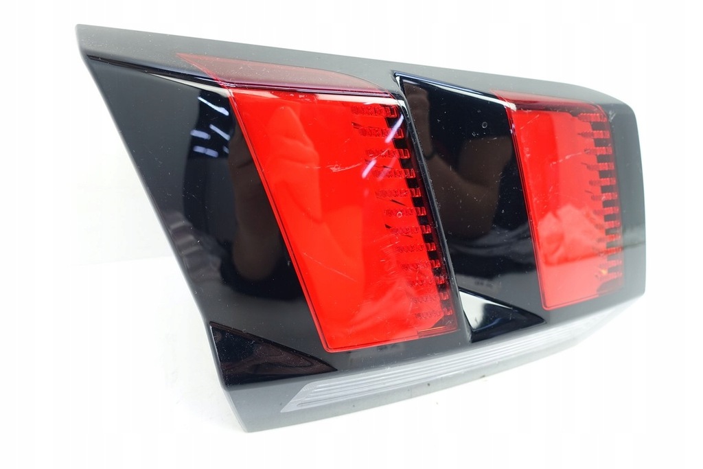 фото №5, Лампа левая задняя led peugeot 3008 ii 9810477880