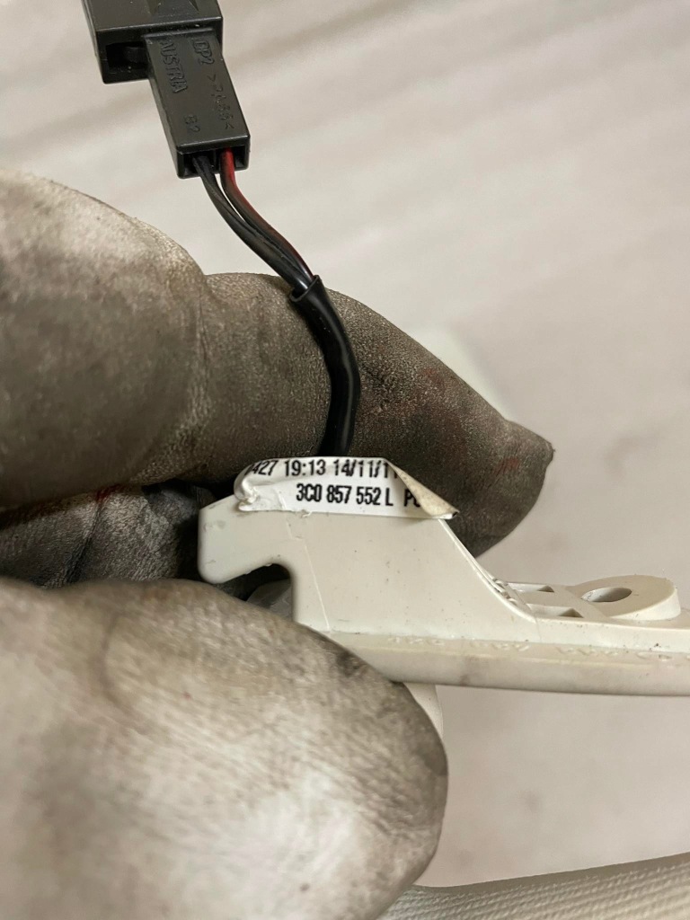 фото №7, Vw passat b7 сонцезахисний козирок 3c0857552l 1k0857551n st tropez