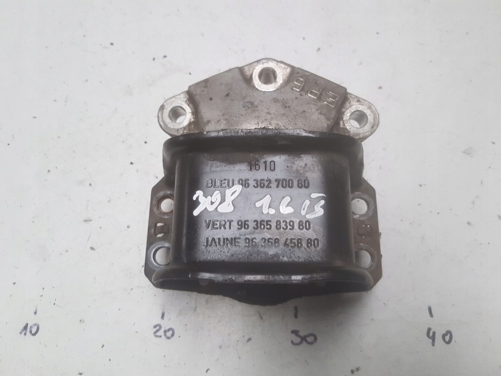 фото №1, Peugeot 308 08r- 1.6 vti кронштейн подушка двигателя