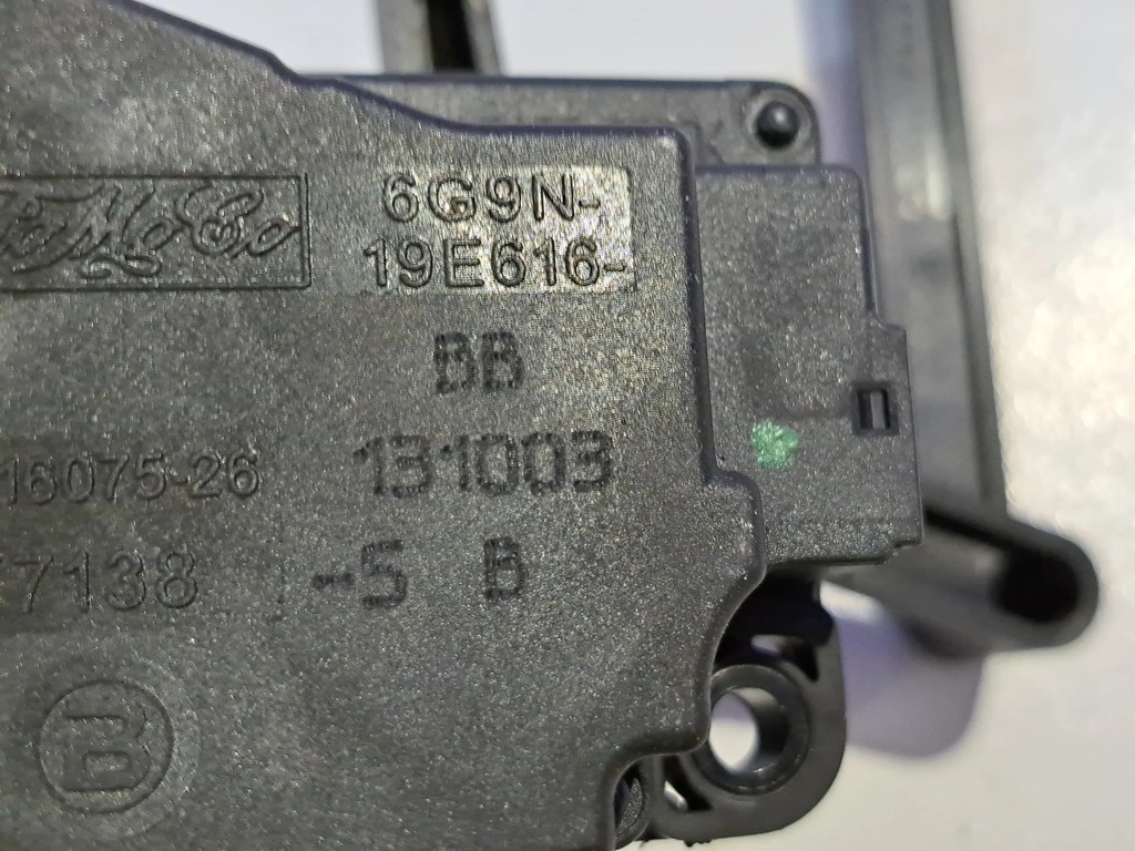 фото №5, Volvo v70 2013 блоки управления i элементы электрический