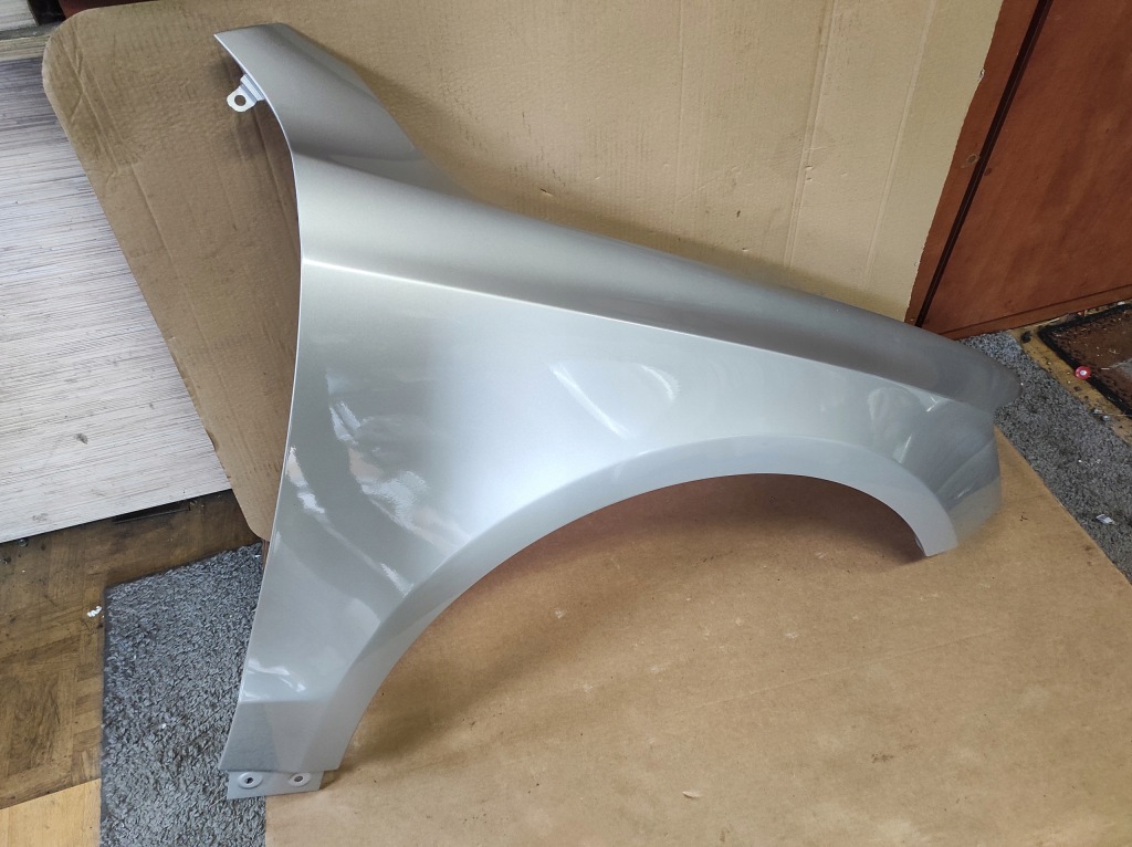 Крыло  правый  audi q5 09.08-06.12 lx1y с Разборки