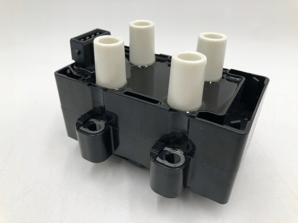 фото №3, Котушка запалювання 245079 valeo renault clio po zwrocie!!!