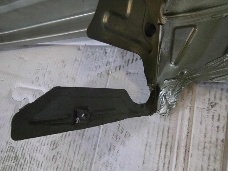 фото №1, Подкрылок петля кронштейн крыла правый cayenne 7l