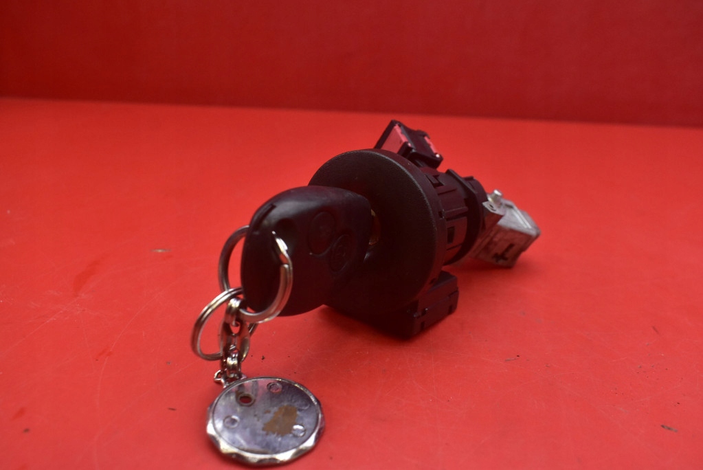 фото №5, Замок зажигания ключ 8200214173d renault clio 3 iii 1.5 dci 86 km 05-09