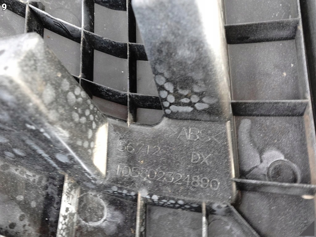 фото №10, Iveco daily iv 4 lift 19- бампер молдинг захист спойлер решітка радіатора накладка перед