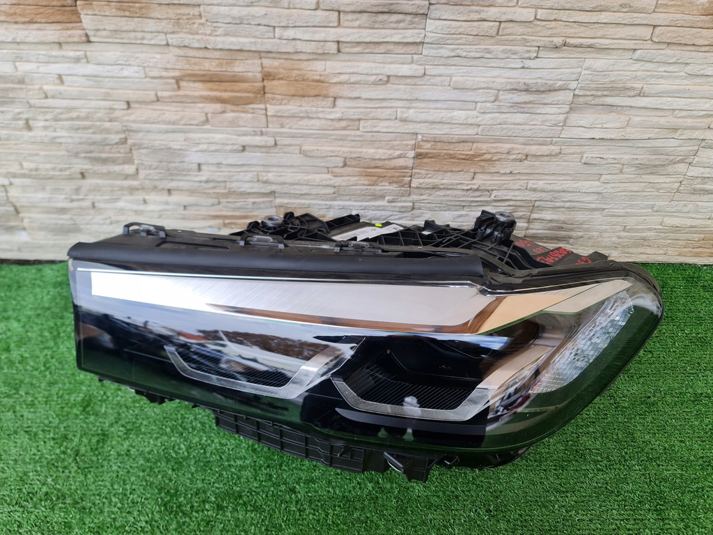 фото №1, Лампа led bmw 5 g30 g31 lci 5a26fa3