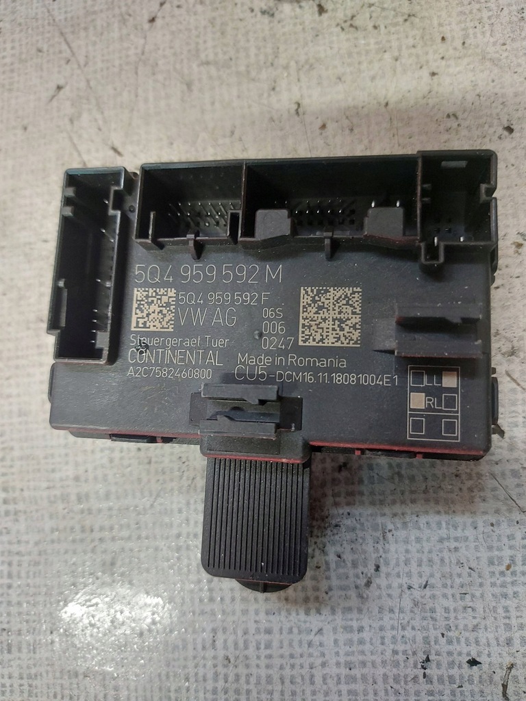 фото №1, Seat leon 5f 2018 модуль дверь 5q4959592m