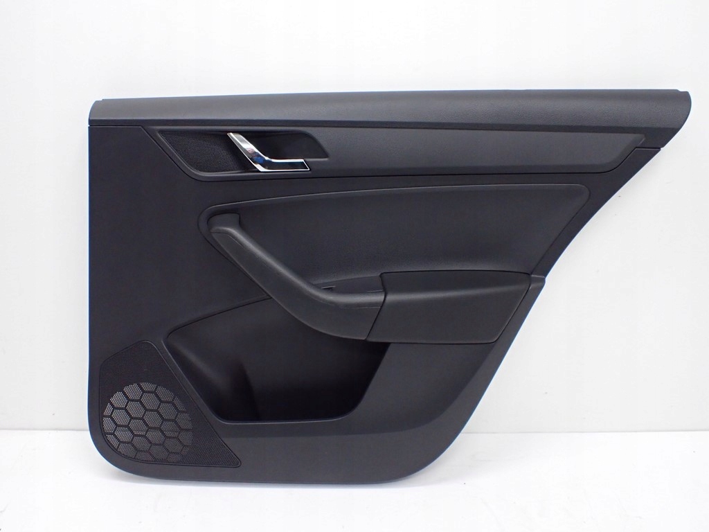 фото №1, Обшивка обивка дверь правый tyłeuropa skoda rapid 5jj867024c