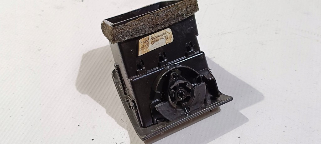 фото №7, Решітка обдув ліва водія dodge challenger 2008-2014