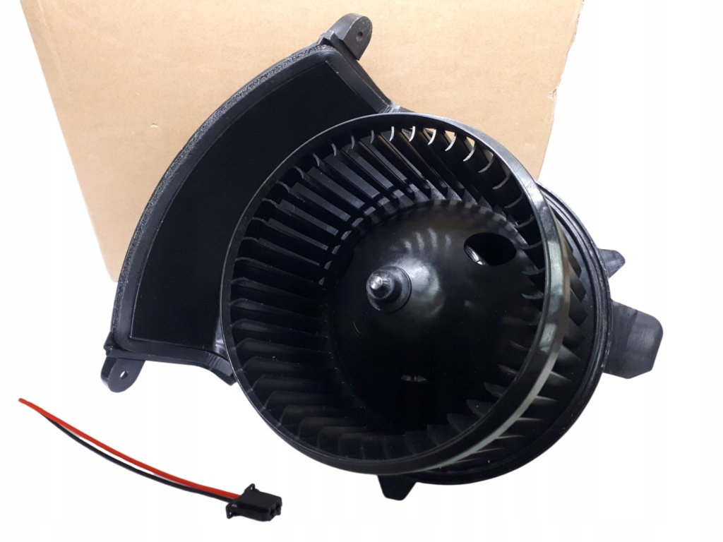 Купити Повітродувка вентилятор салону movano b kangoo master 3 mercedes citan w415