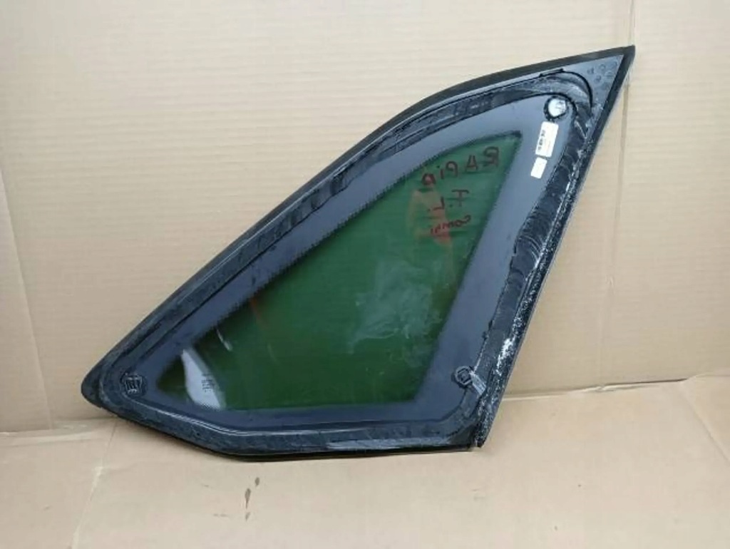 фото №3, Skoda rapid kombi spaceback скло кузовна лівий задня