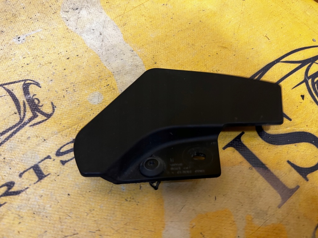 фото №1, Бризковик правий задня range rover evoque ii l551