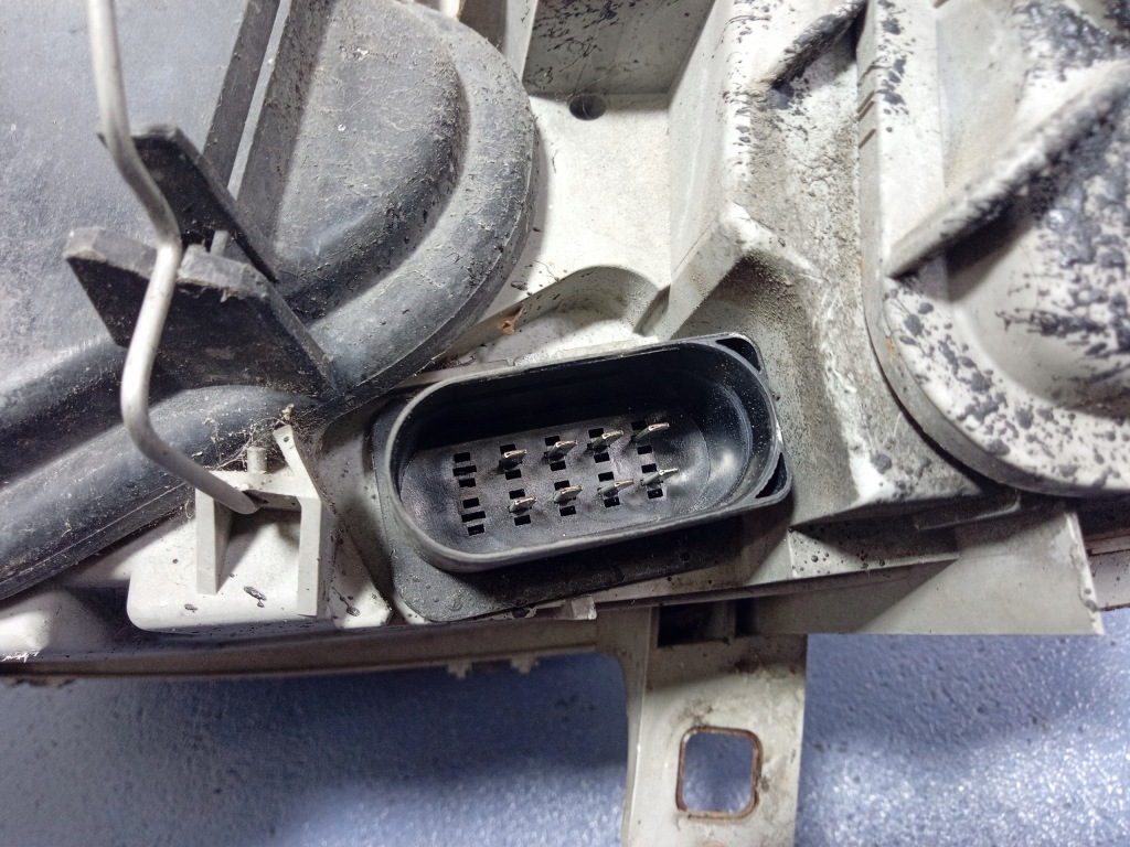 фото №4, Alfa romeo 147 фара правый перед 465565650 eu