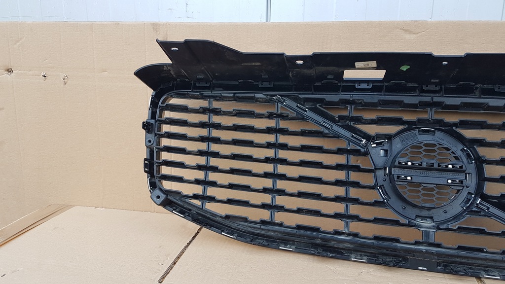 фото №11, Решётка радиатора решётка радиатора volvo xc60 ii r-design 17-