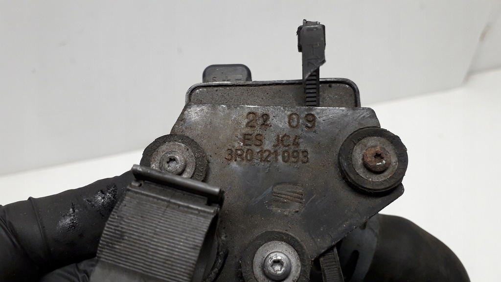 фото №7, Seat exeo 2.0tdi шланг помпа wody 3r0121093