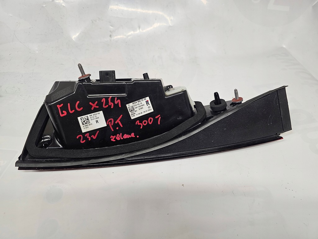 фото №13, Mercedes glc x254 23r лампа правая задняя задняя a2549062202