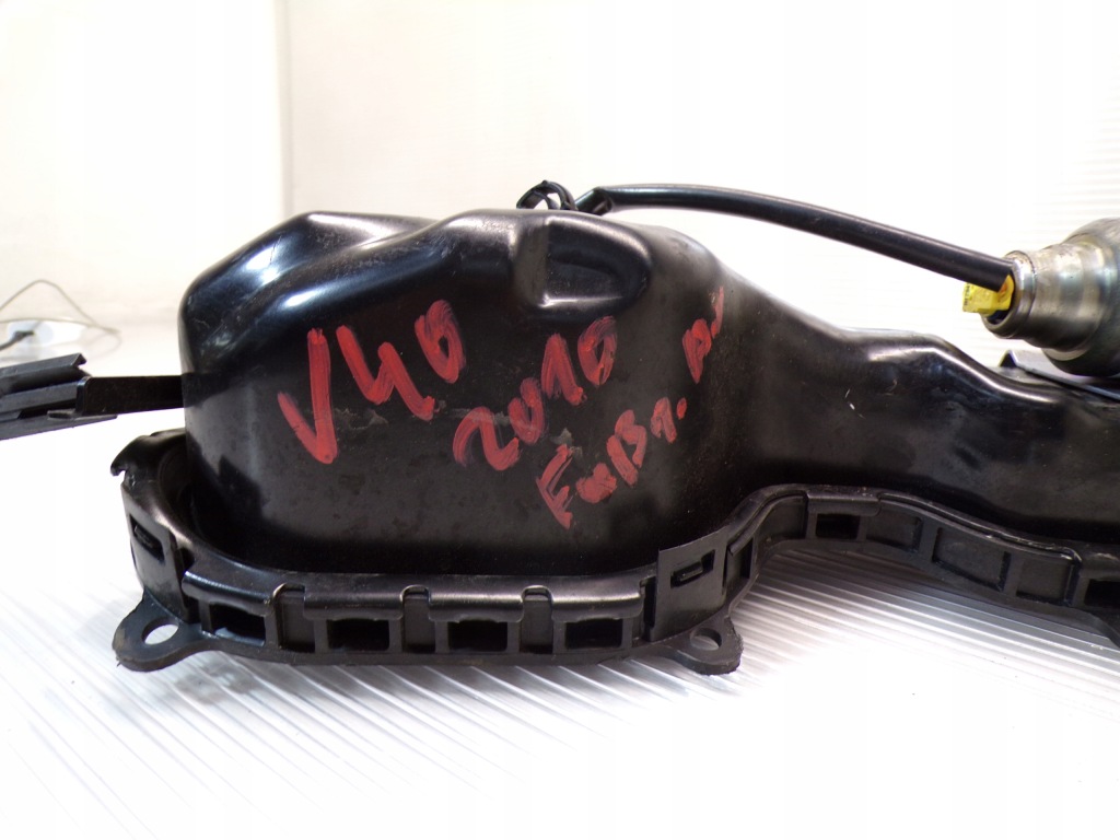 фото №6, Подушка безпеки подушка жабо pieszego капот volvo v40 ii p31404289