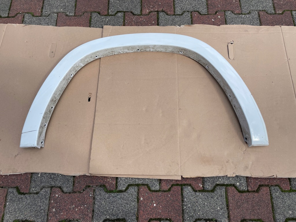 фото №1, Dodge ram lift правая молдинг крыла задняя 5yltrmabc