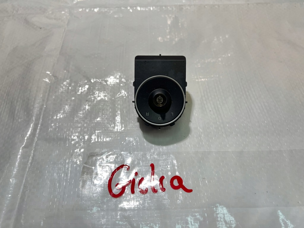 фото №1, Alfa romeo giulia переключатель зеркал