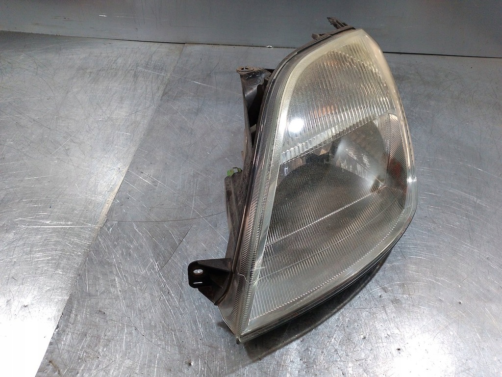 фото №8, Лампа перед левая ford fiesta mk6