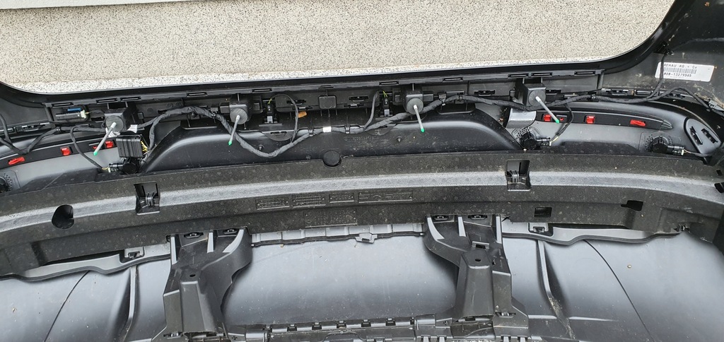 фото №12, Mercedes eqc amg w293 бампер задняя оригинал d159