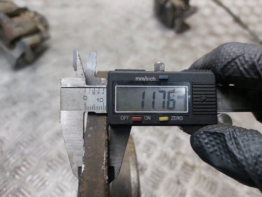 фото №12, Гальмівні диски гальмівні задня + гальмівні колодки + супорти audi q5 8r 8k0615601b 32335478