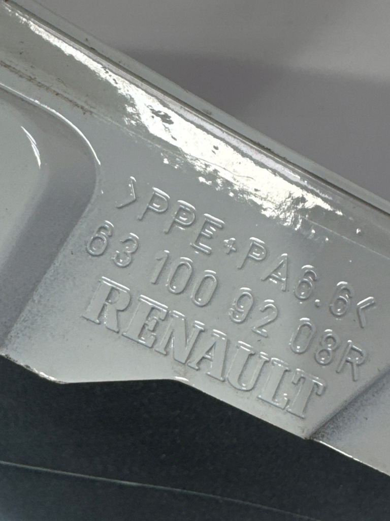 Renault zoe 631009208r крыло правый перед Цена