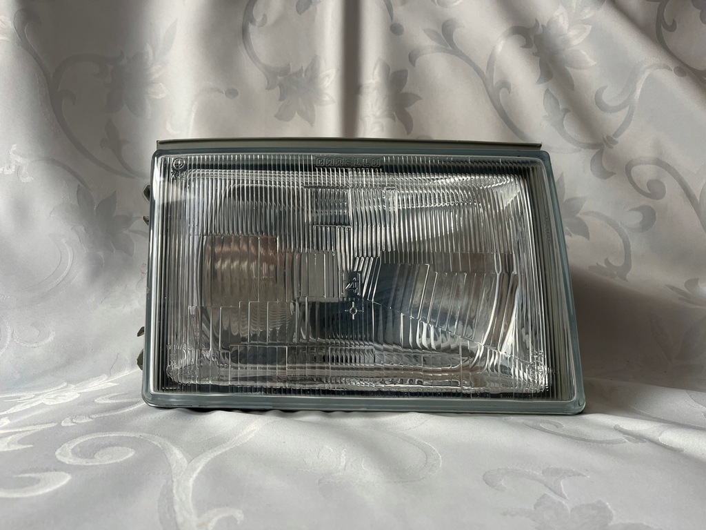 фото №1, Фара carello h4 правый fiat croma 1986-1990