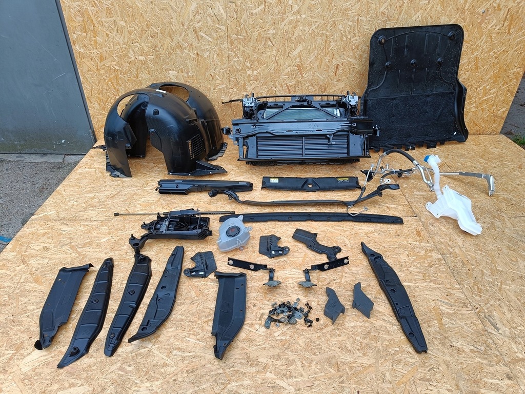 фото №13, Audi a3 s-line 8y sedan перед капот усилитель радиатор цвет ly9t 2025r