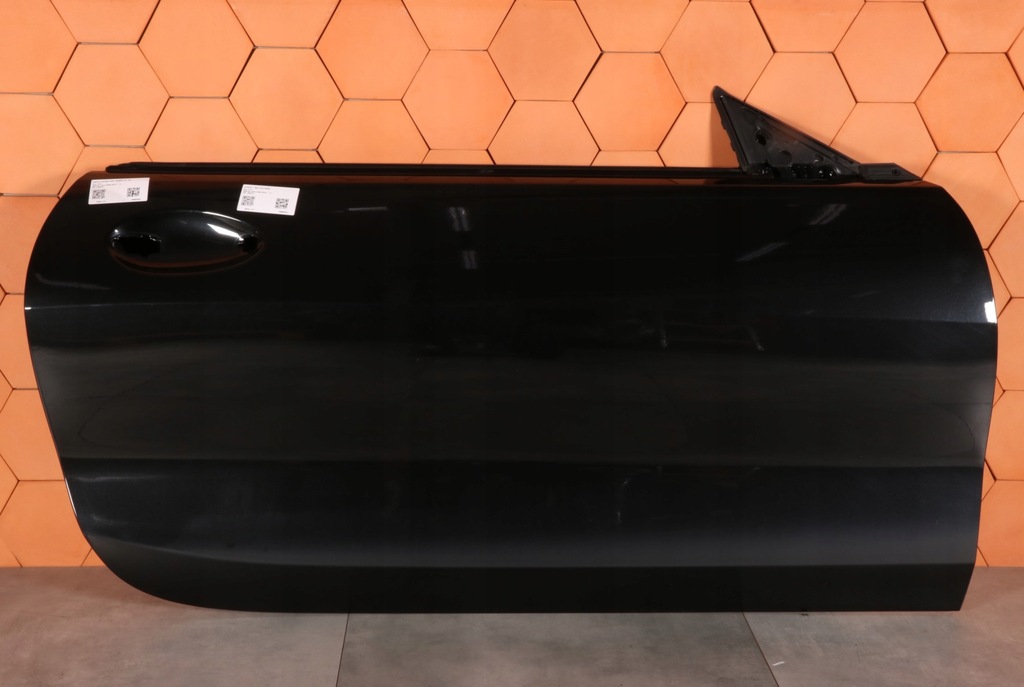 фото №1, Bmw 8' g14 g15 m8 f91 f92 дверь правое перед передние 475 black sapphire