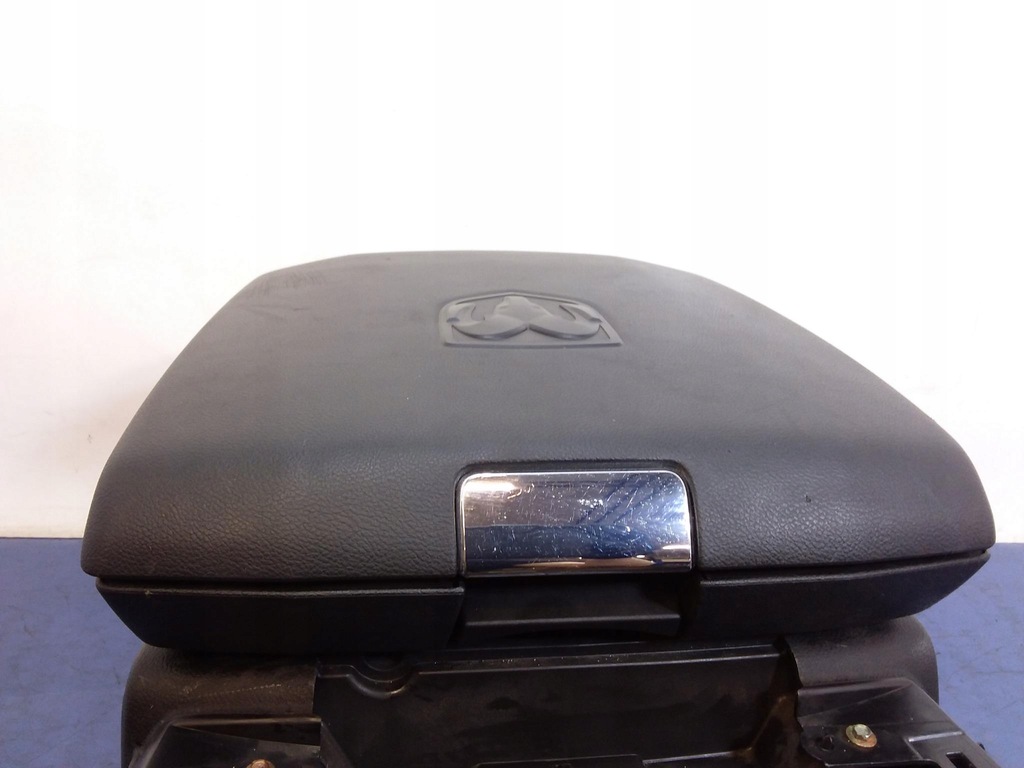 фото №6, Dodge ram 1500 iv підлокітник тунель середній